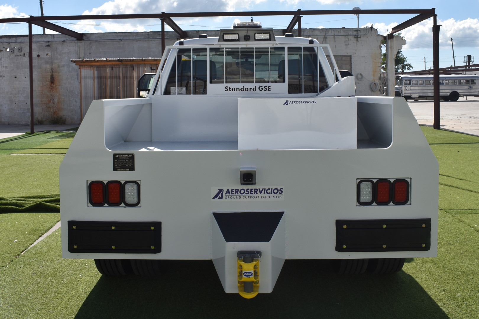 Bobtail Ford/Standard GSE F-600/BTT-7G