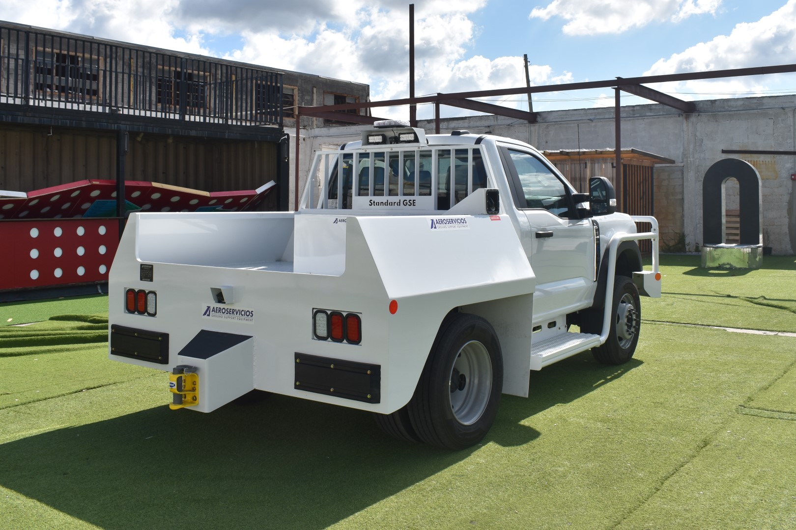 Bobtail Ford/Standard GSE F-600/BTT-7G