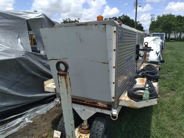 2004 Ground Power Unit Tug 400/100 Tier II