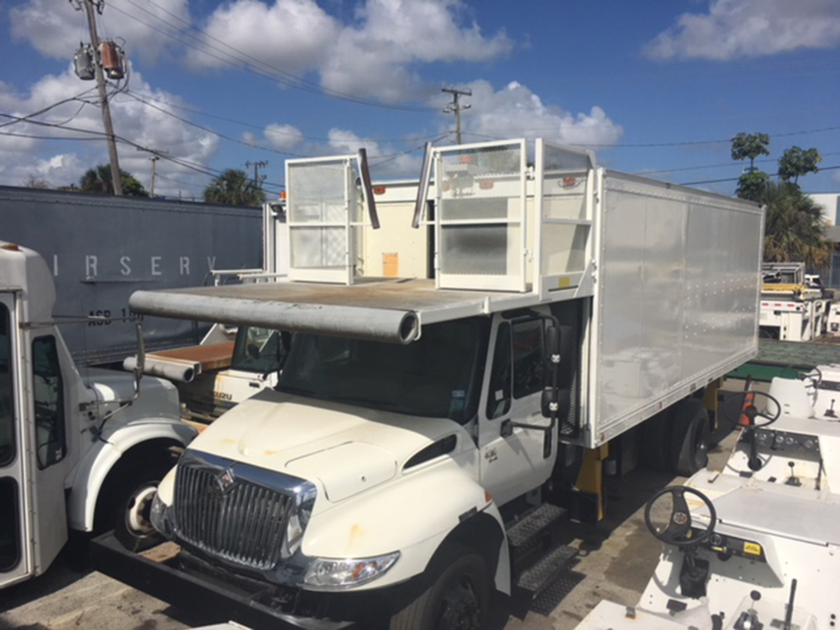 Catering Truck International/Hi-Way 4300