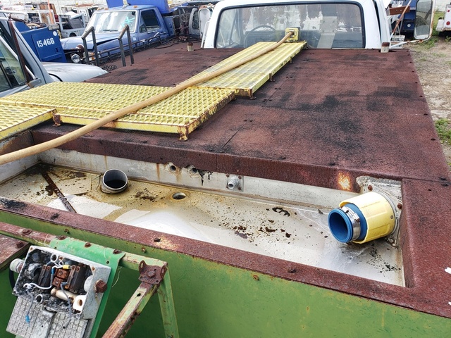 Lavatory Truck  Ford F-600