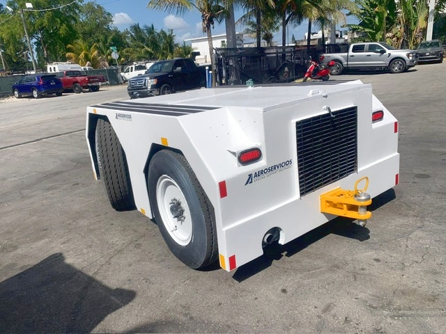 Push Back Tractor S&S GT-32