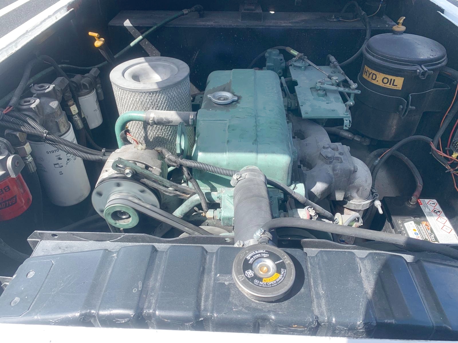 Push Back Tractor S&S GT-32