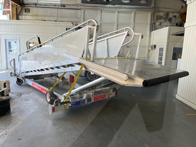 Passenger Stair Towable Standard GSE STD-95-145 2022