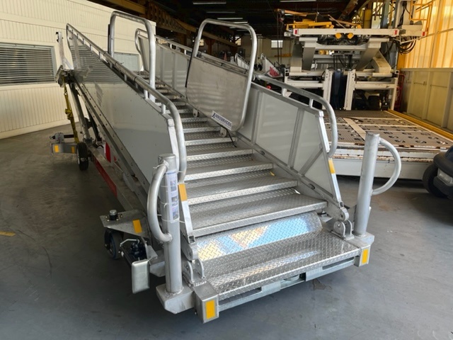 Passenger Stair Towable Standard GSE STD-95-145 2022