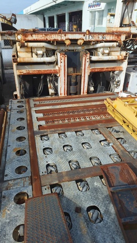 Cargo Loader FMC Commander 15