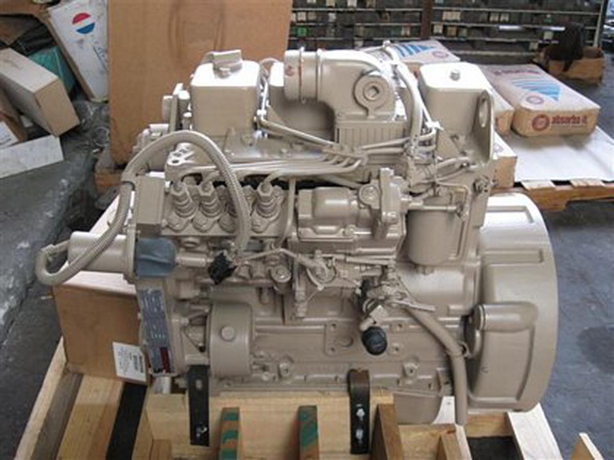 Engine Cummins 4BTAA-130-2300