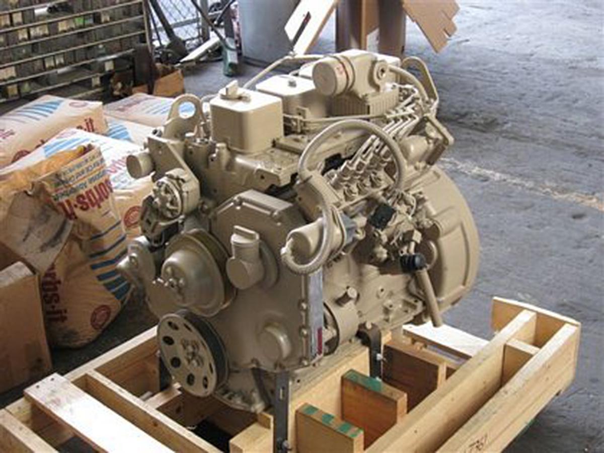 Engine Cummins 4BTAA-130-2300