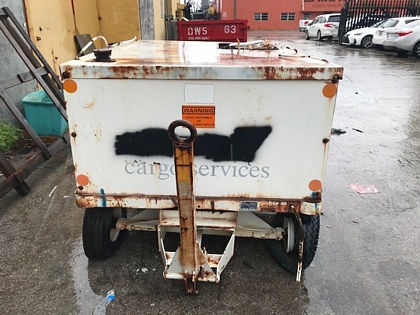 Lavatory Cart Par-Kan LVC450 - 250 gal waste/150 gal flush