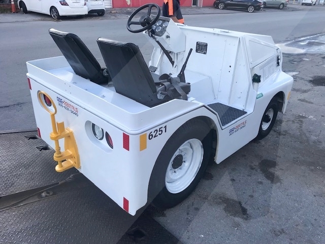 Baggage Tractor Tug M1A30-14
