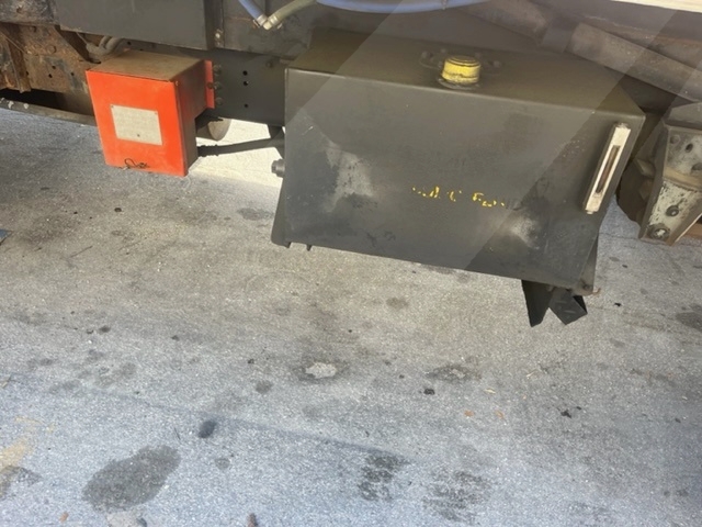 Catering Truck Ford/Hi Way F-700/ CT-14