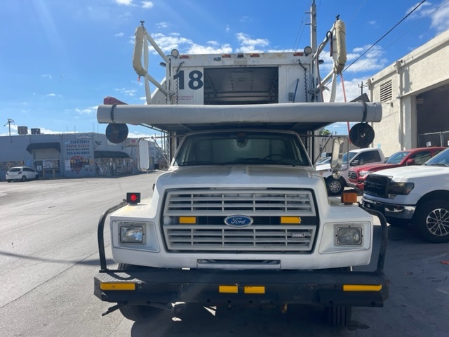 Catering Truck Ford/Hi Way F-700/ CT-14