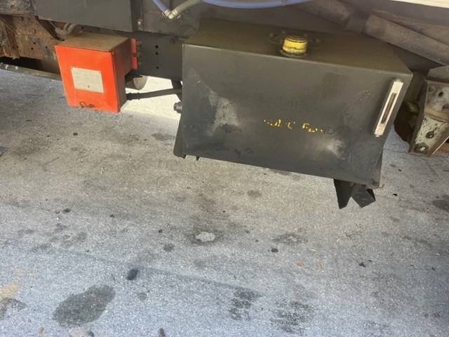 Catering Truck Ford/Hi Way F-700/ CT-14