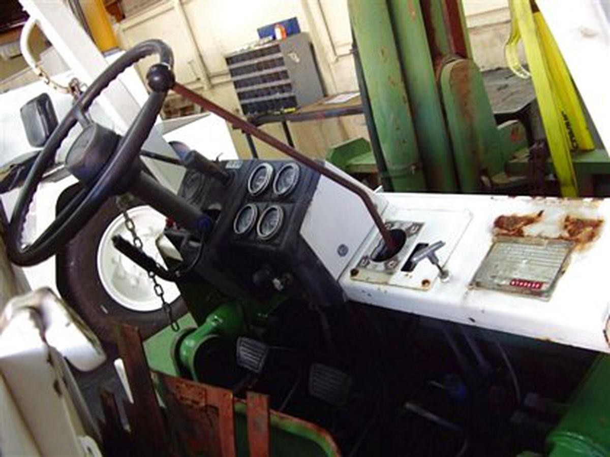 Fork lift Nissan DF05A70V