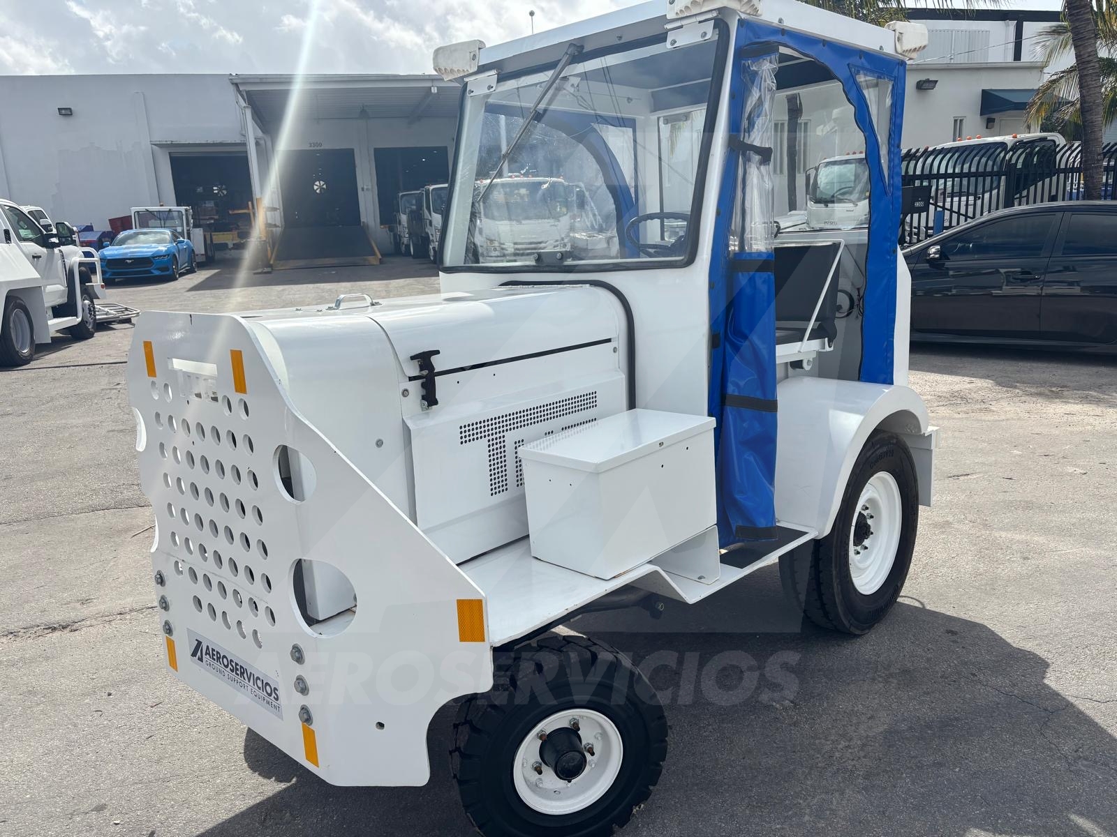 Baggage Tractor Tug MA-30