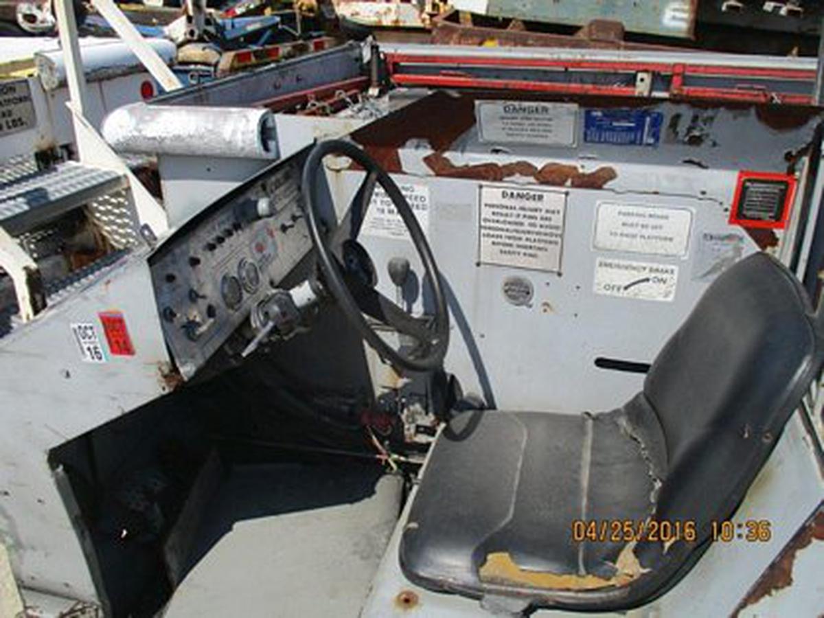 Mobile Maintenance Lift Wollard TML-704