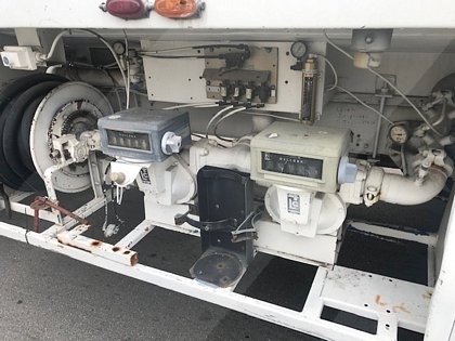 Fuel Truck AV-JF Gas F-800